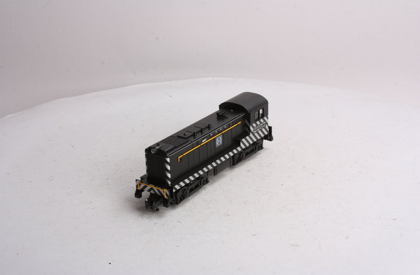 American Flyer 6-48035 S Gauge Santa Fe Baldwin Switcher #2257 MT/Box