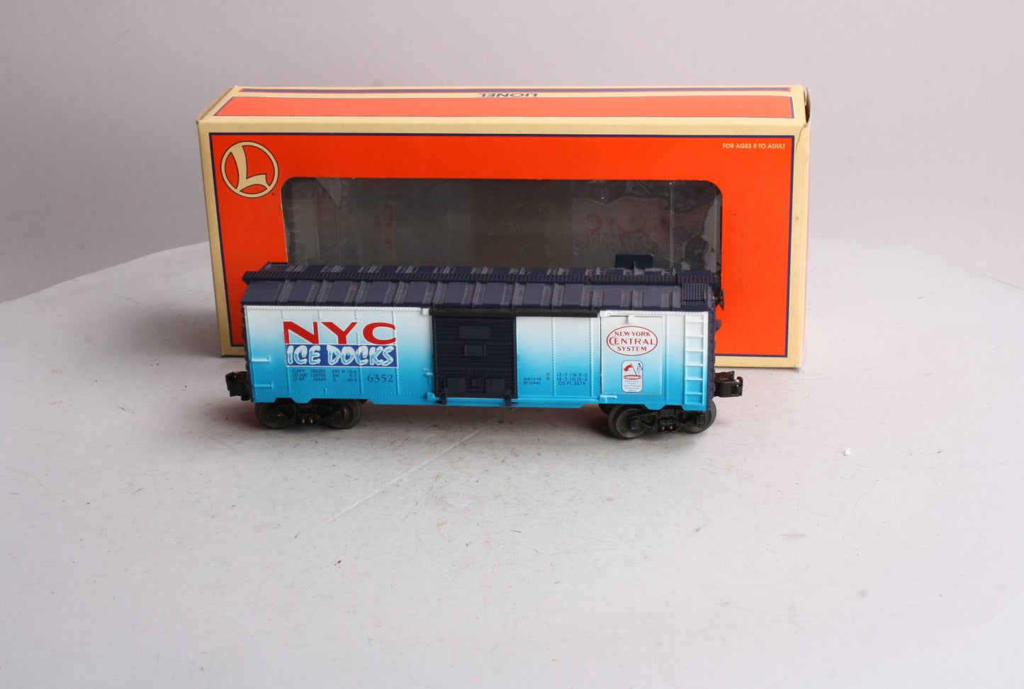Lionel 6-16767 New York Central Ice Docks Operating Ice Car LN/Box