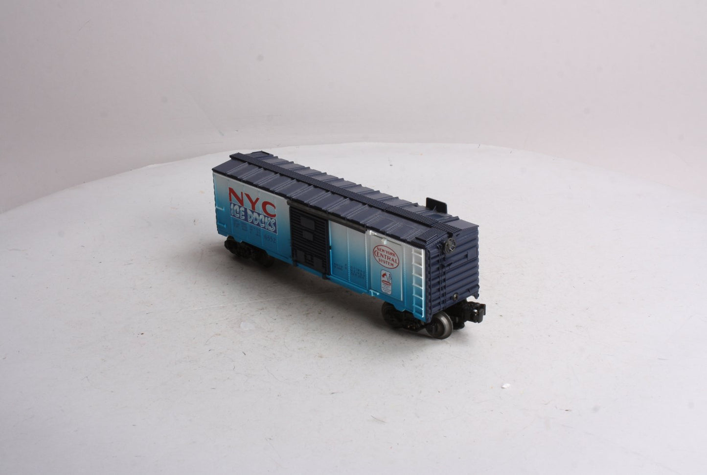 Lionel 6-16767 New York Central Ice Docks Operating Ice Car LN/Box