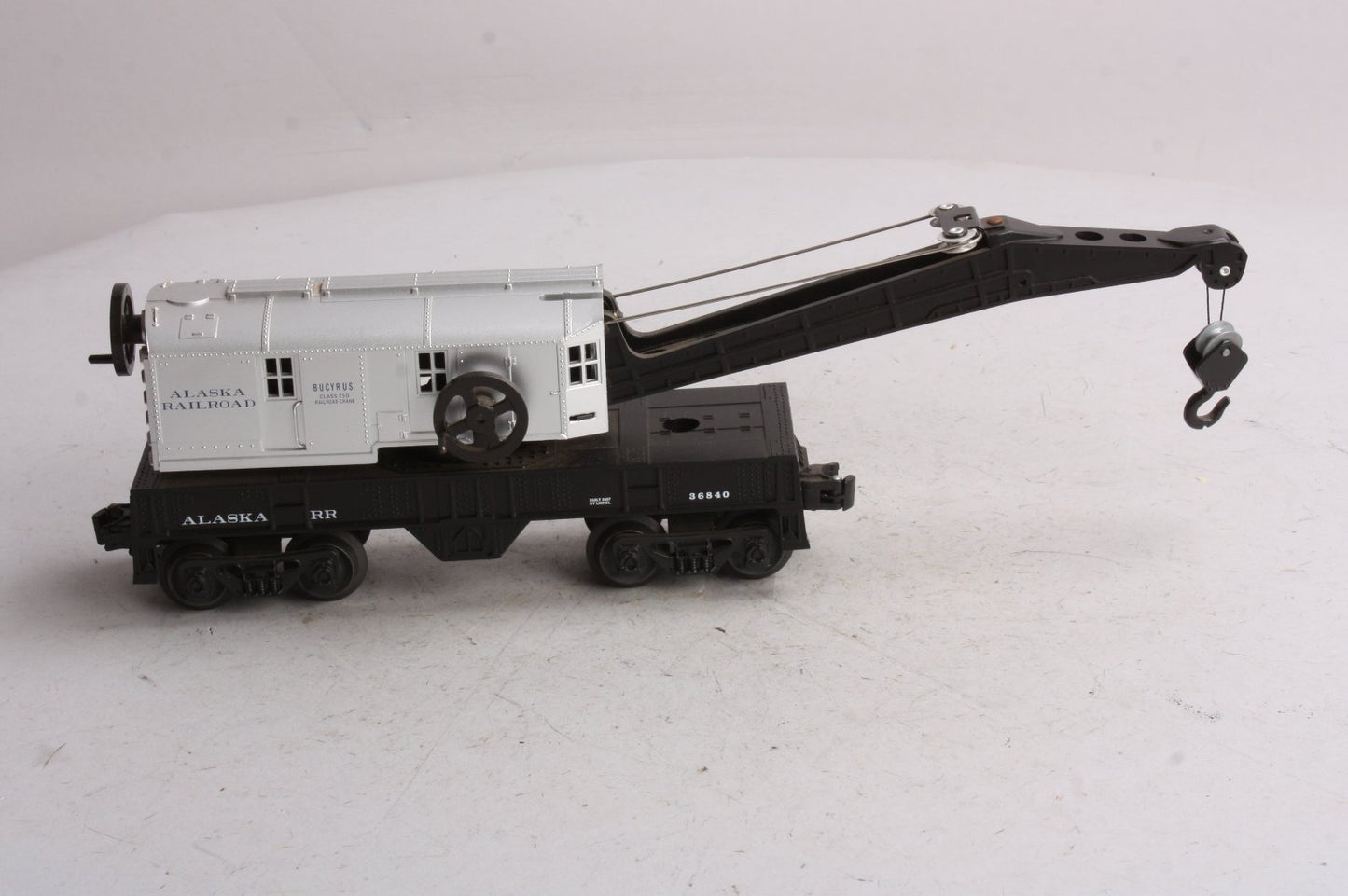 Lionel 6-36840 O Gauge Alaska Railroad Operating Crane Car LN