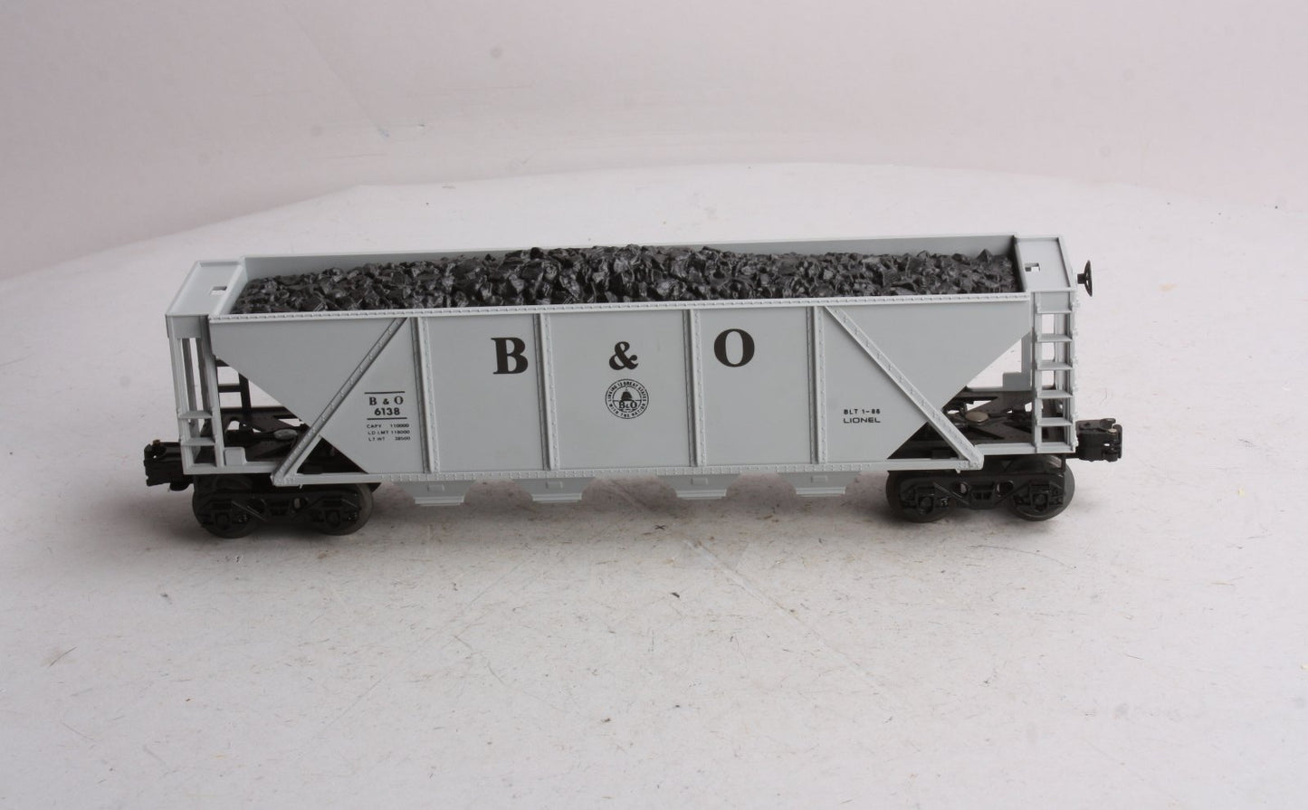 Lionel 6-6138 O Baltimore and Ohio Covered Quad Hopper LN/Box