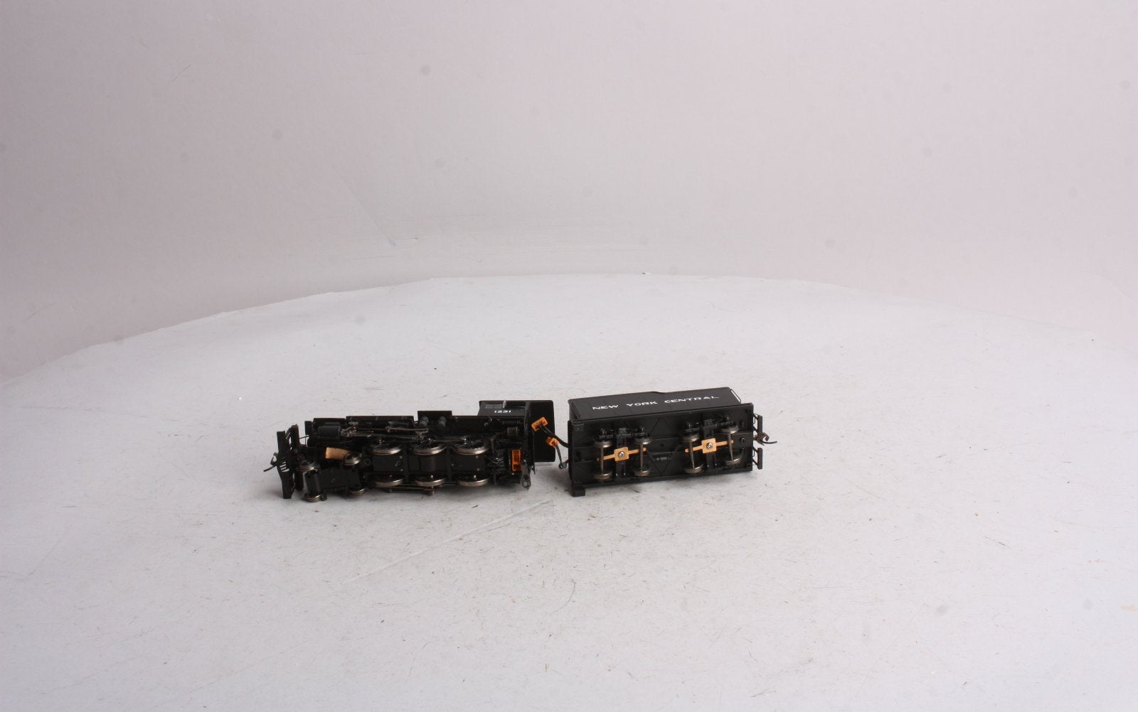 Bachmann 82305 HO New York Central Baldwin 4-6-0 Steam Locomotive & Tender #1231 LN