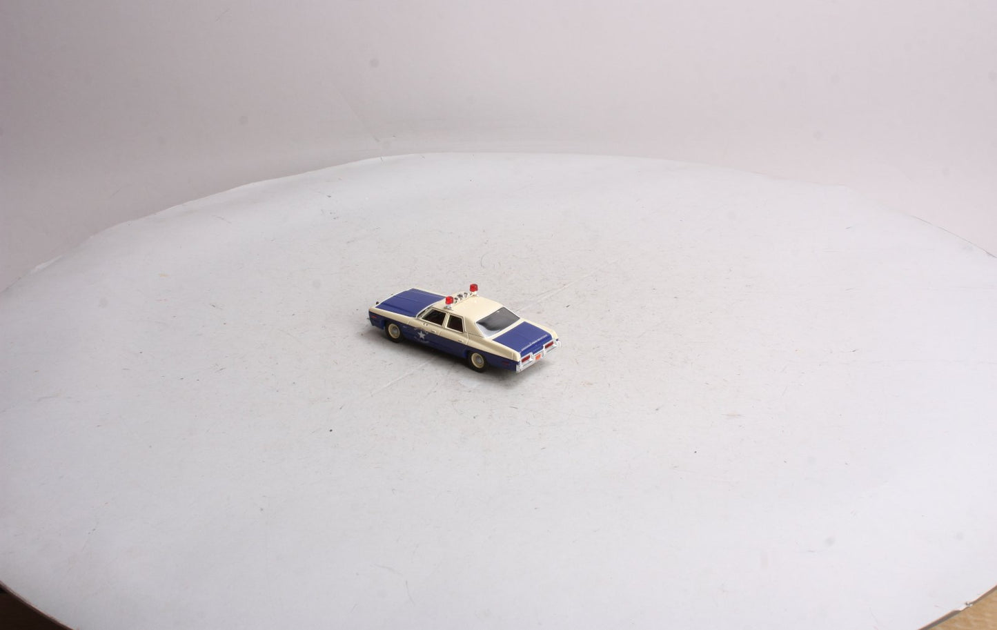 Corgi US06007 1:43 Dodge Monaco Lionelville Police Department Limited Edition