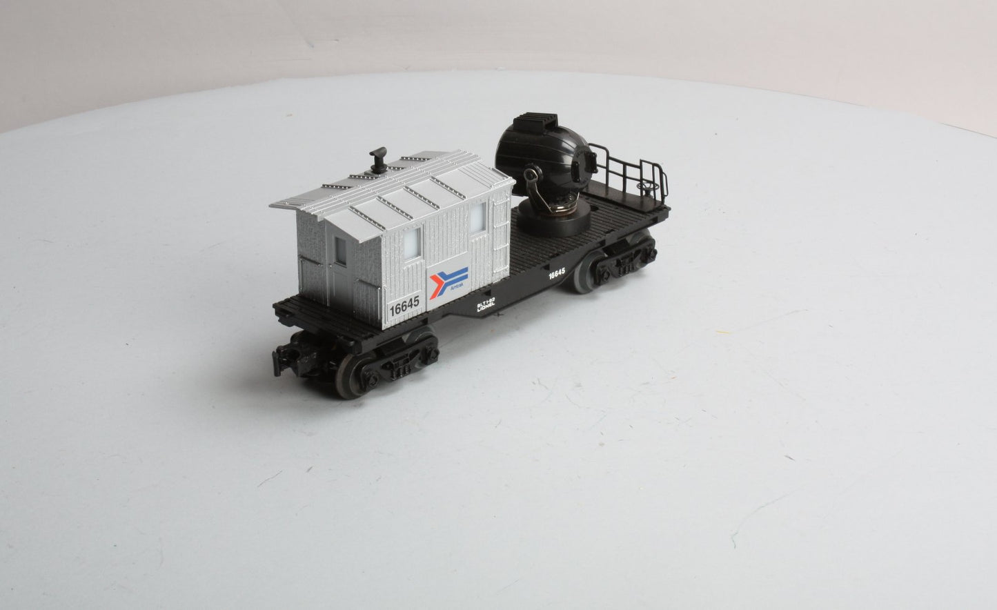 Lionel 6-16645 O Gauge Amtrak Operating Searchlight Caboose LN