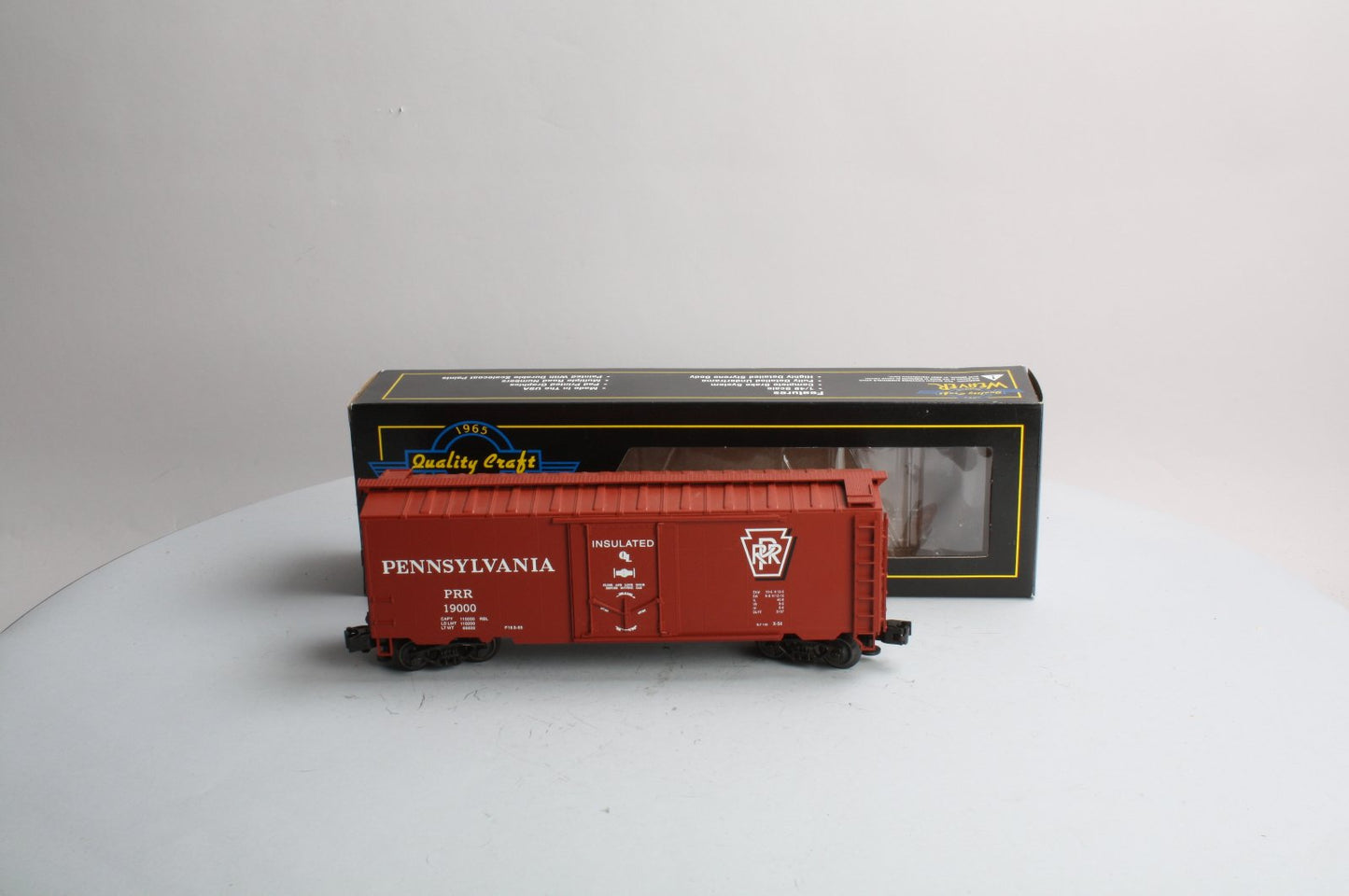 Weaver U21504LD O Gauge Pennsylvania 40' Plug Door Boxcar #19000 - 3 Rail LN/Box
