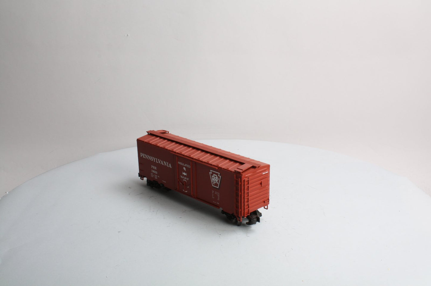 Weaver U21504LD O Gauge Pennsylvania 40' Plug Door Boxcar #19000 - 3 Rail LN/Box