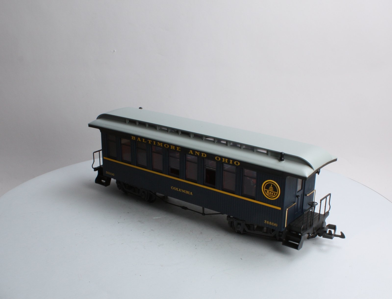 LGB 38800 G Scale Baltimore & Ohio Columbia Passenger Car LN/Box