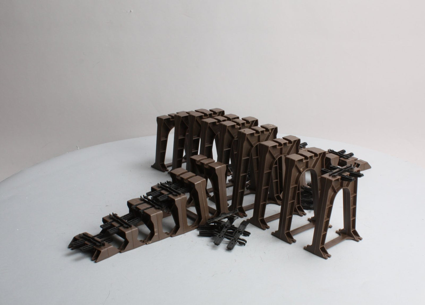 Lionel 6-12754 O & O27 Graduated Trestle Set EX/Box