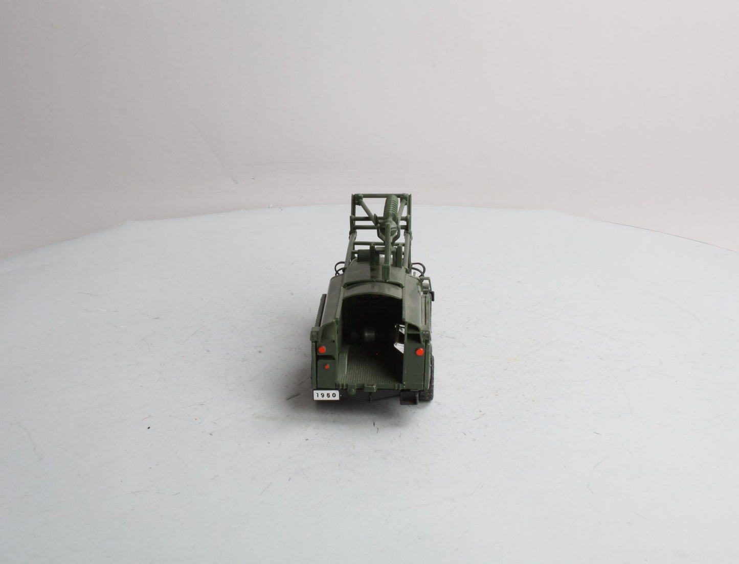 Yorkshire Company 1950A 1:25 Scale 1950 Dodge 4-WD W/Hydraulic Pole Digger