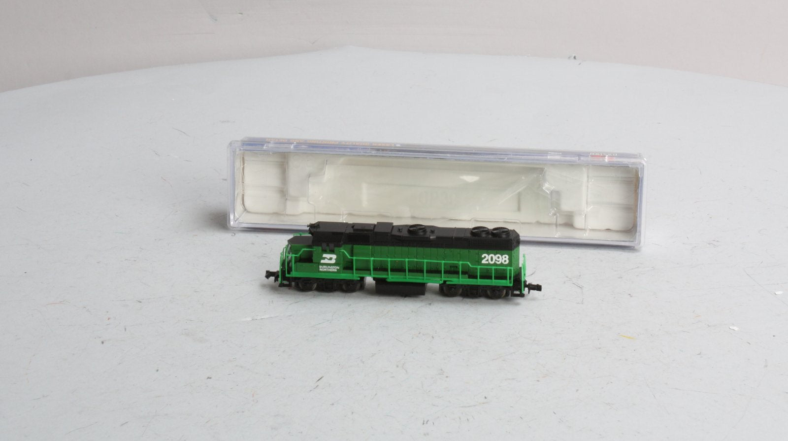 Life Like 7841 N Burlington Northern GP38 Diesel Locomotive #2098