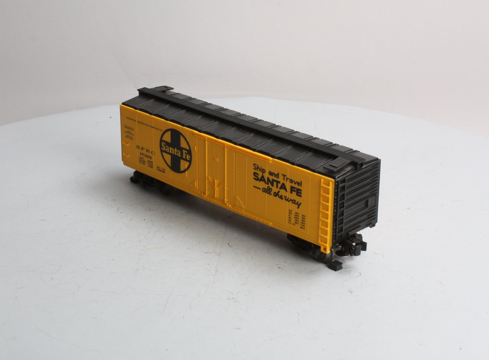 Lionel 6-17302 O Gauge Santa Fe Reefer w/ ETD LN/Box