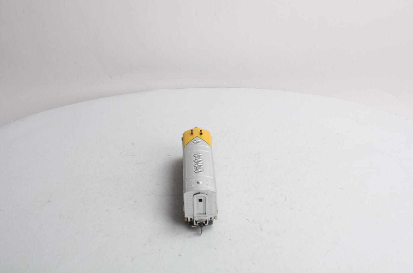 Atlas 7041 HO Santa Fe FP-7 Diesel Locomotive