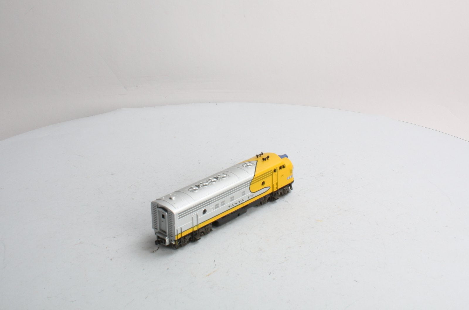 Atlas 7041 HO Santa Fe FP-7 Diesel Locomotive