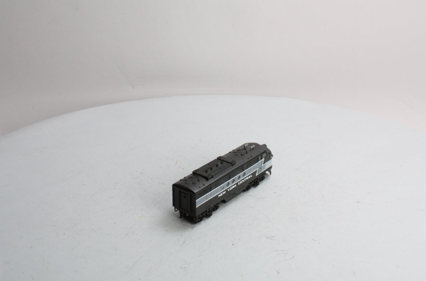 Stewart 5014 HO New York Central EMD FTA Single Light Diesel Locomotive LN/Box