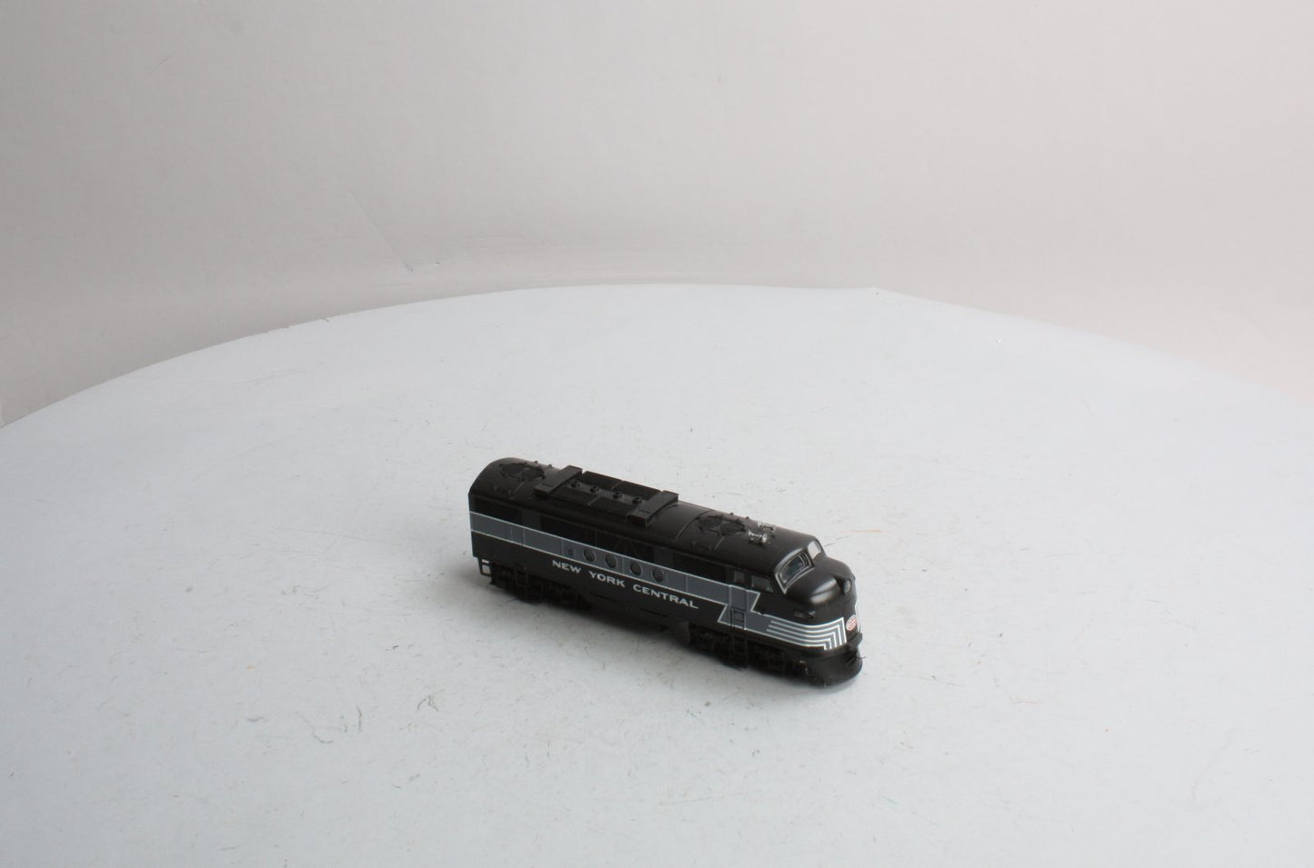 Stewart 5014 HO New York Central EMD FTA Single Light Diesel Locomotive LN/Box