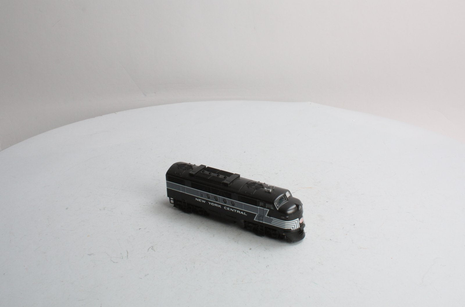 Stewart 5014 HO New York Central EMD FTA Single Light Diesel Locomotive LN/Box