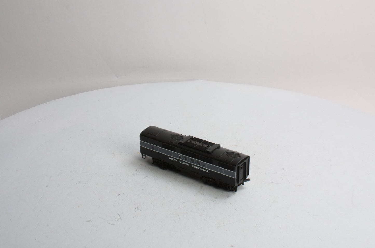 Stewart 5015 HO New York Central Diesel FTB Dummy Diesel Locomotive LN/Box