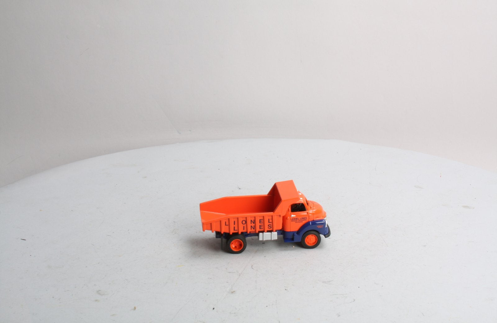 Lionel 6-343500 Lionel Lines Dump Truck