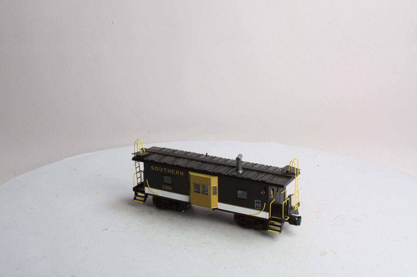 Lionel K-Line 6-22671 O Gauge Southern Bay Window Smoking Caboose Car #203