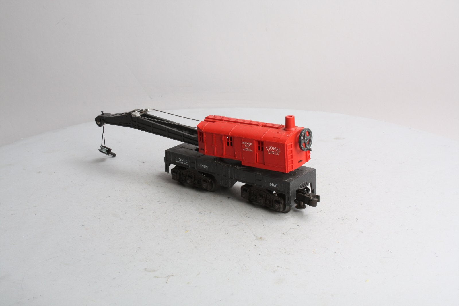 Lionel 6-19837 O Gauge Bucyrus Erie Red Cab 6-Wheel Truck Crane #2460 EX/Box