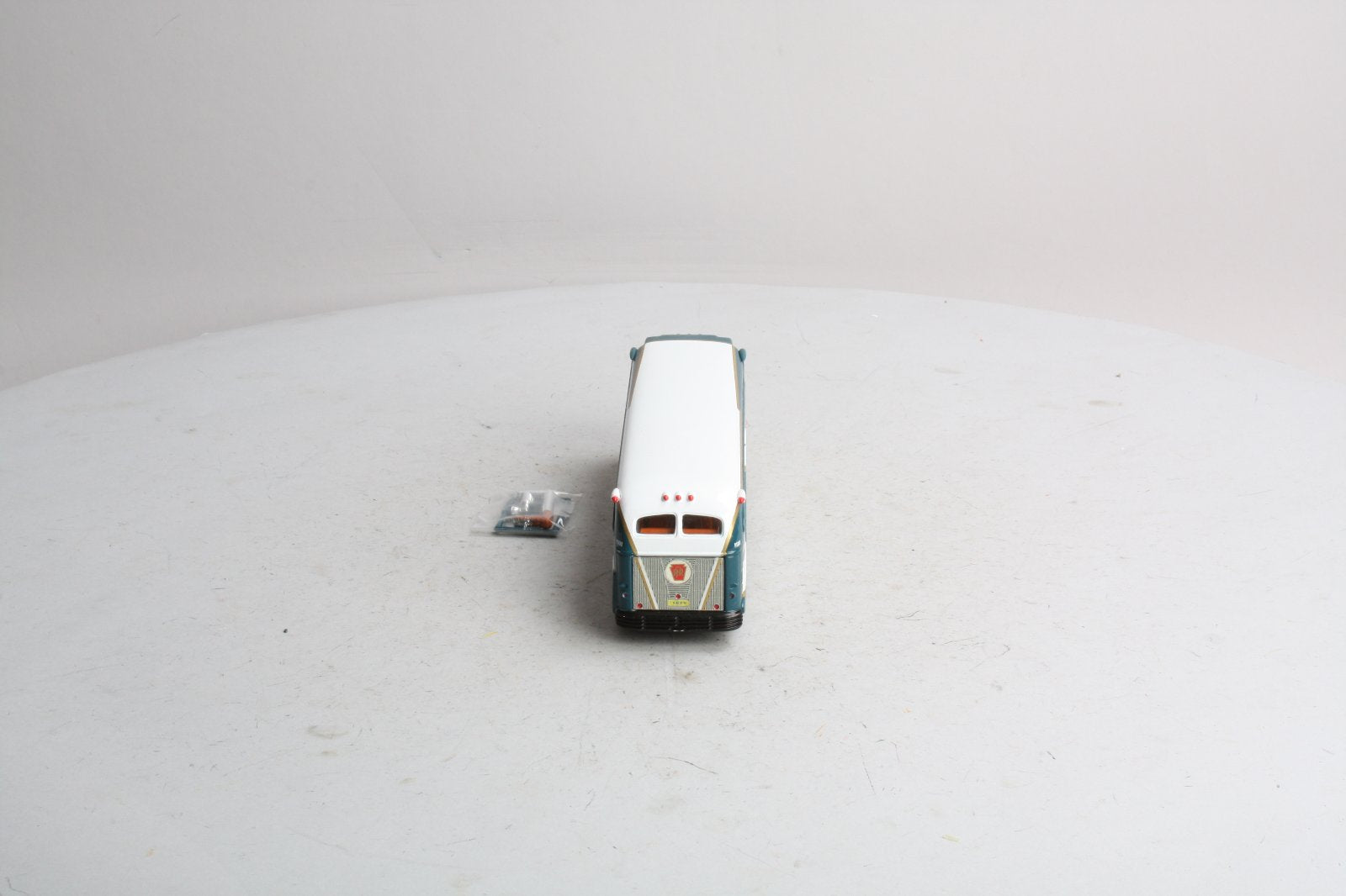 Corgi 98461 1:50 1994 Battle of Britain Yellow Coach Philadelphia Bus Lines #743