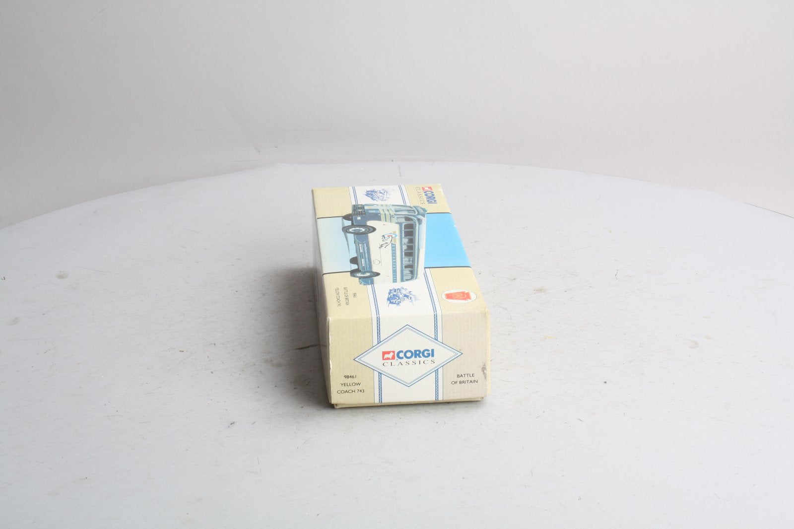 Corgi 98461 1:50 1994 Battle of Britain Yellow Coach Philadelphia Bus Lines #743