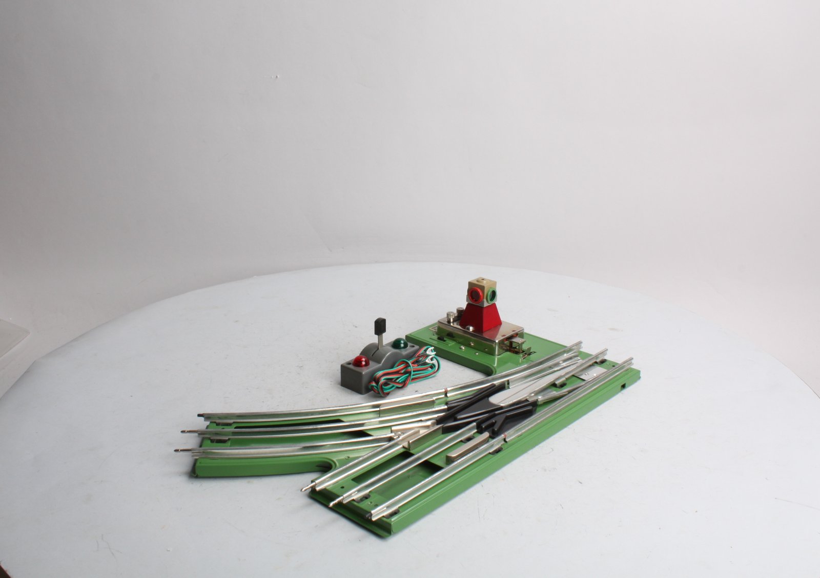 MTH 10-4001 Standard Gauge Right Hand 42