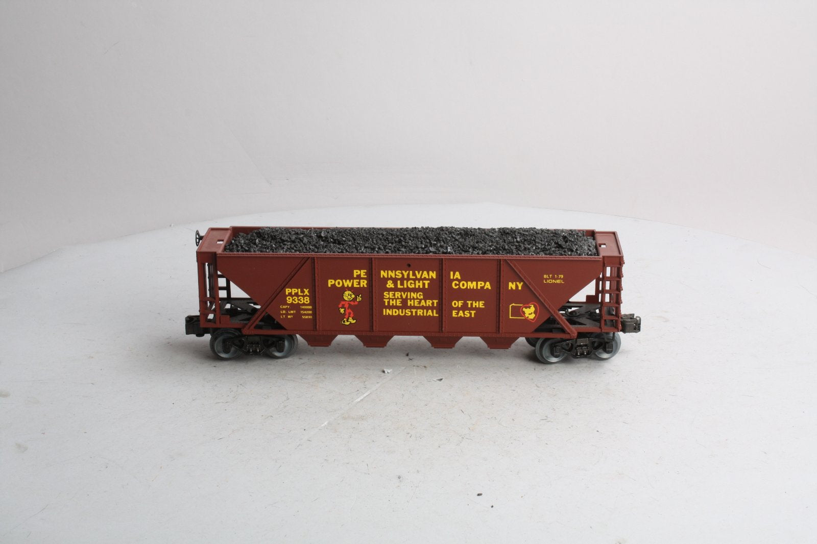 Lionel 6-9338 Pennsylvania Power Quad Hopper with Coal Load LN/Box
