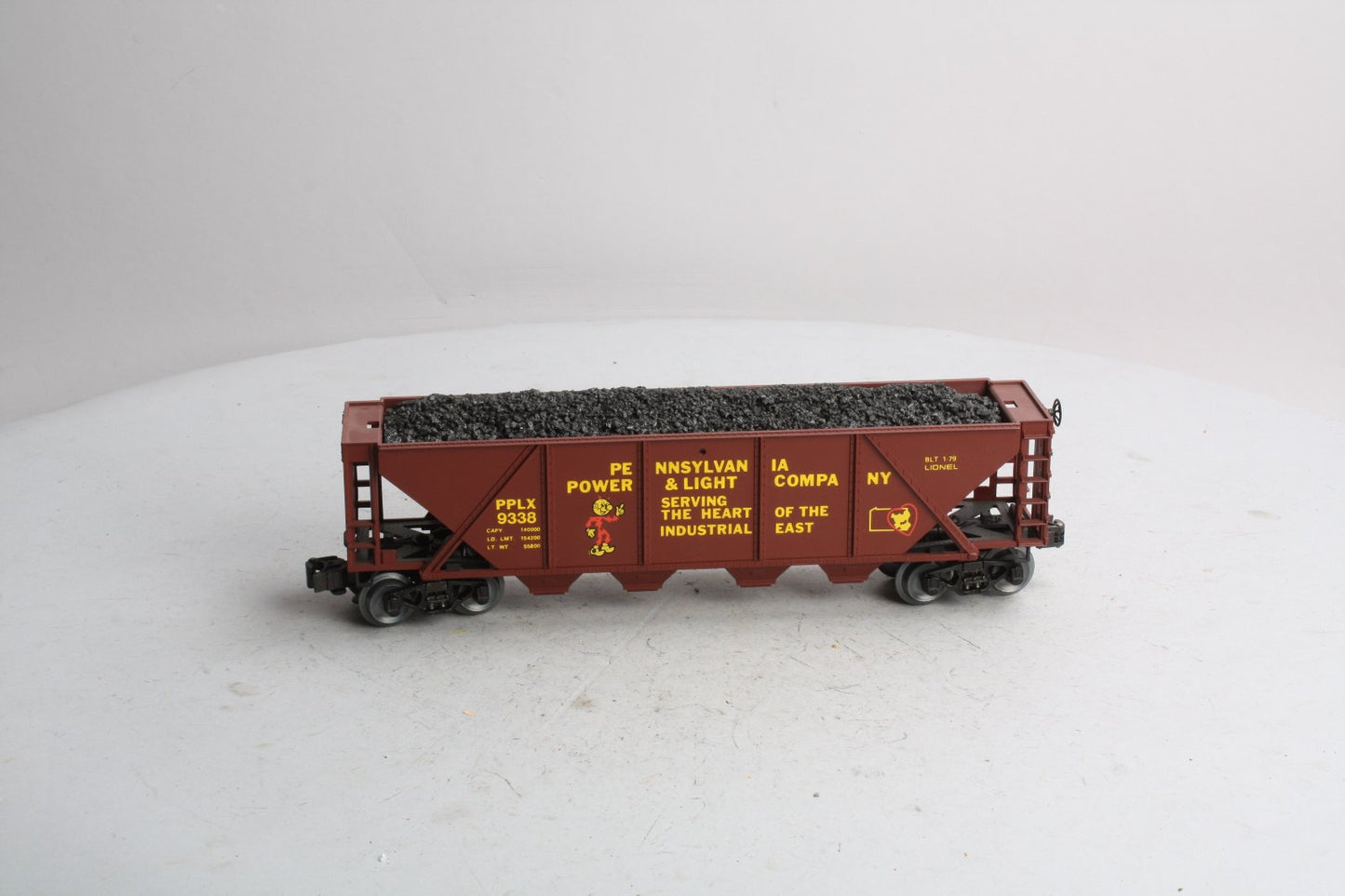 Lionel 6-9338 Pennsylvania Power Quad Hopper with Coal Load LN/Box