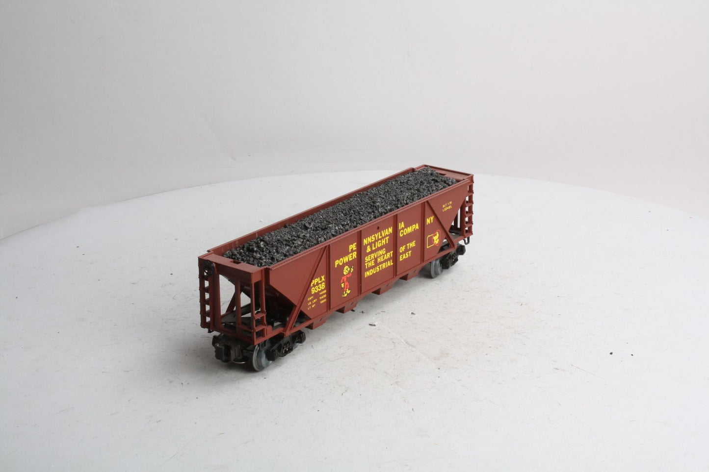Lionel 6-9338 Pennsylvania Power Quad Hopper with Coal Load LN/Box