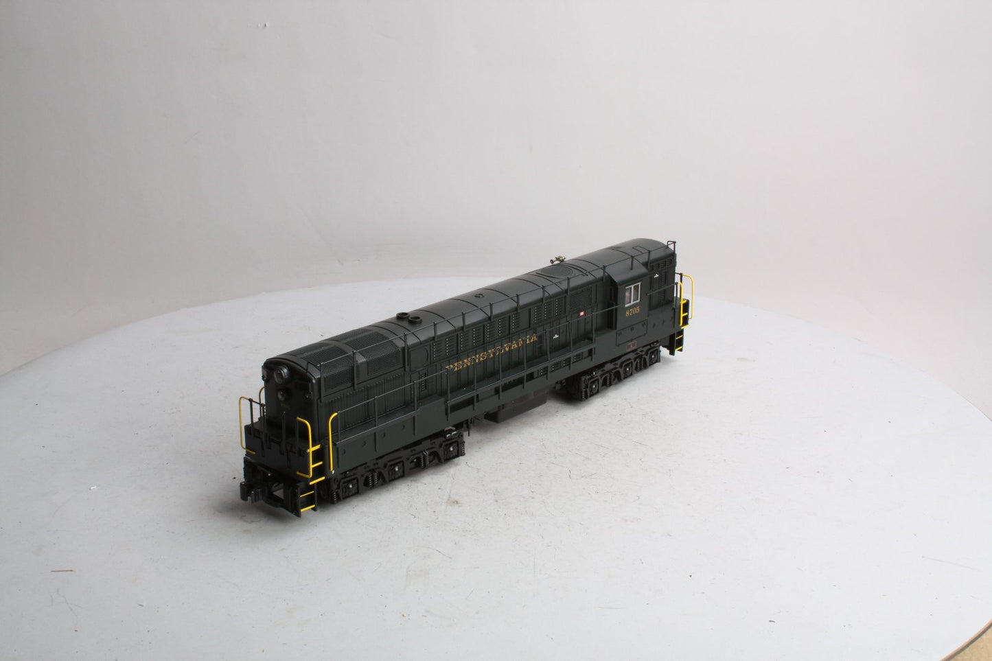 Lionel 6-52315 O Gauge TCA Pennsylvania RR FM Trainmaster Diesel Engine #8705 LN/Box