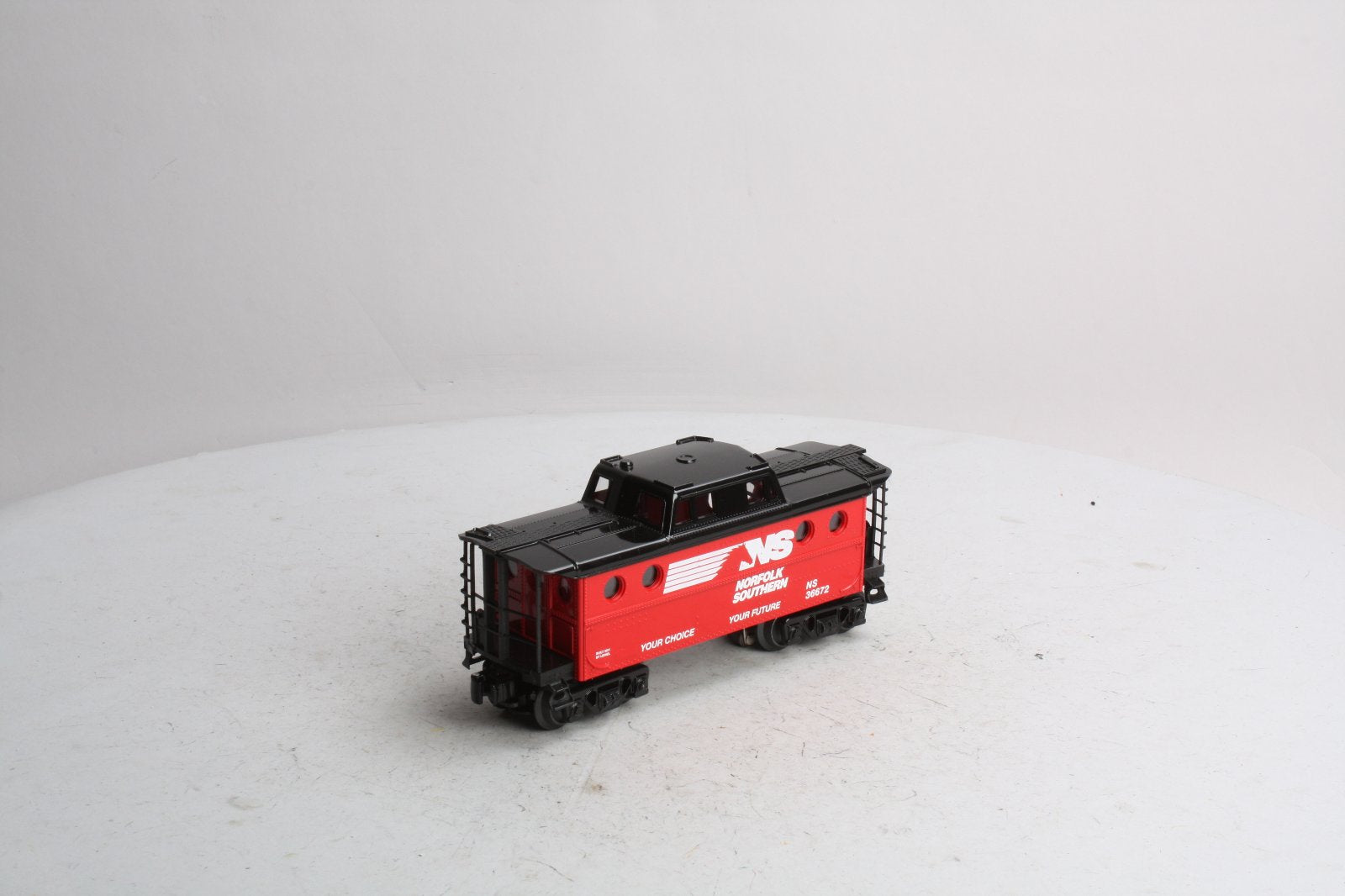 Lionel 6-36672 O Gauge Norfolk & Southern Caboose LN