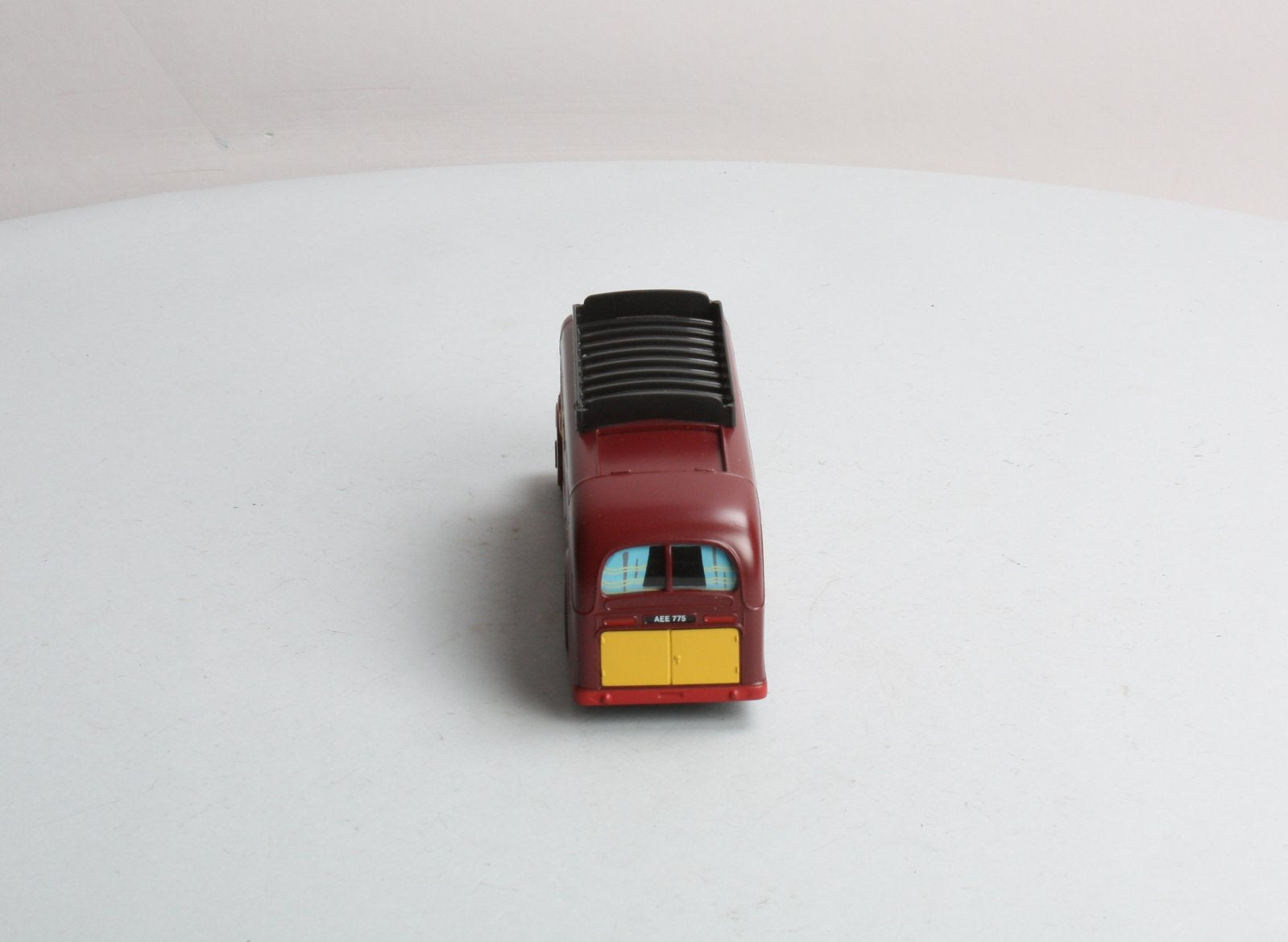 Corgi 97022 1:50 Chipperfields Circus AEC Regal Living Quarters LN/Box
