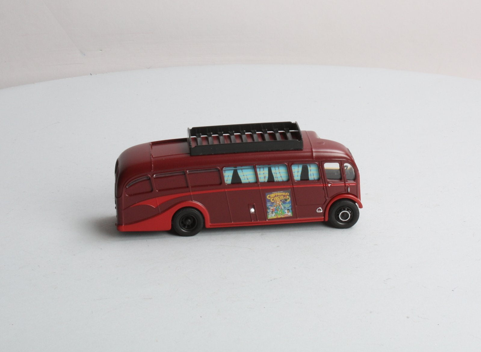Corgi 97022 1:50 Chipperfields Circus AEC Regal Living Quarters LN/Box
