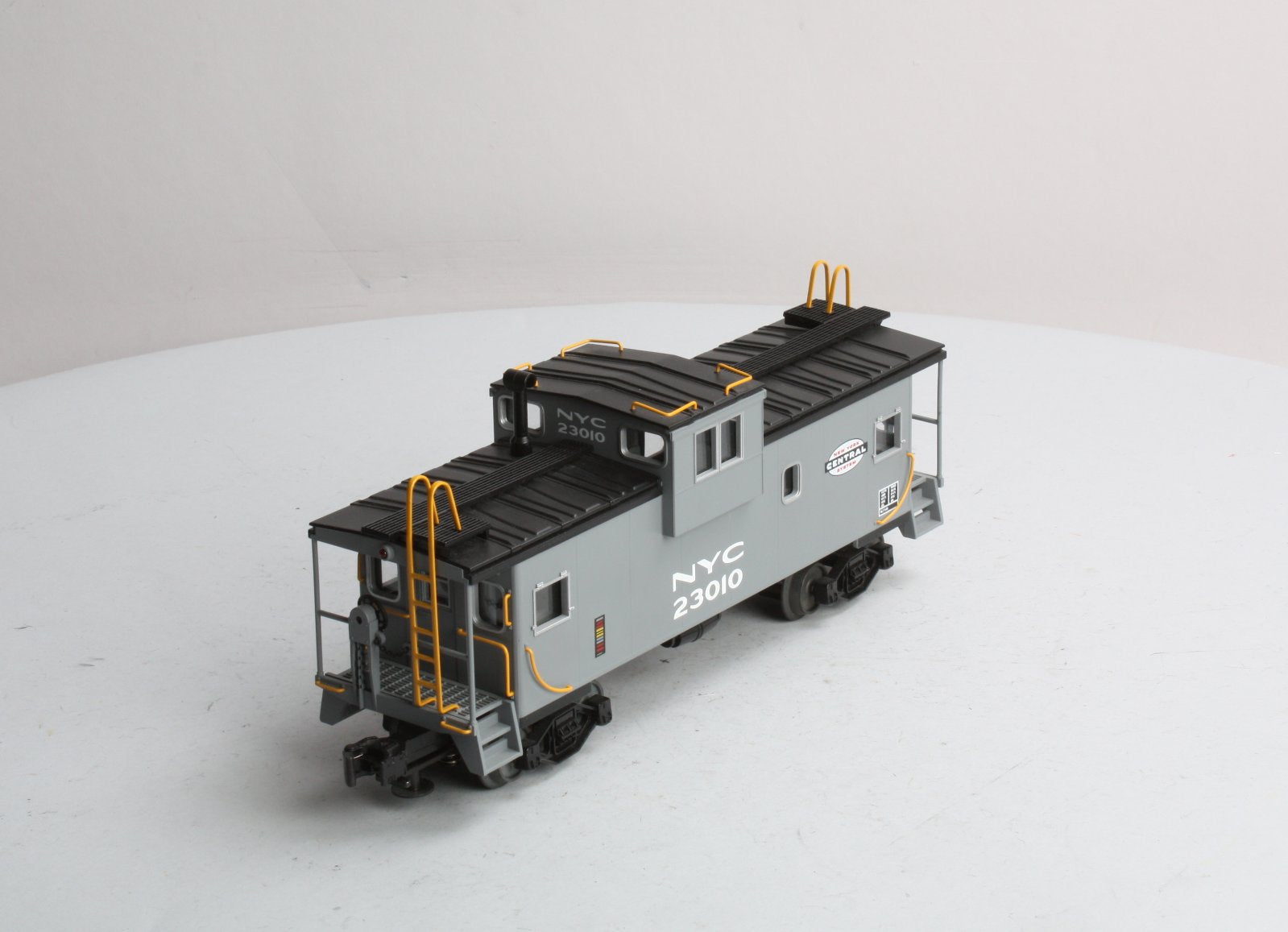 MTH 20-91076 O Gauge New York Central Extended Vision Caboose #23010 LN/Box