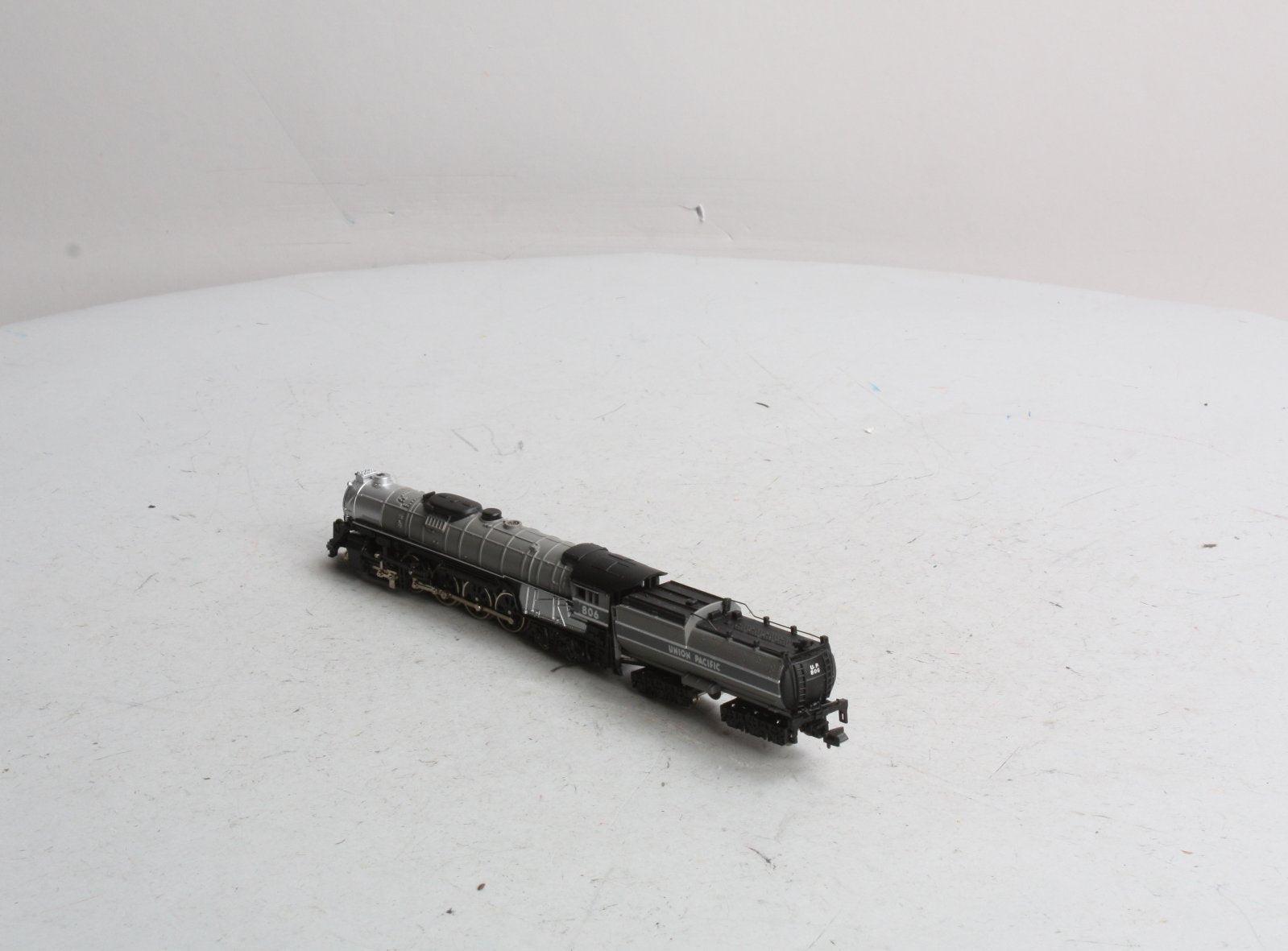 Bachmann 806 HO Union Pacific 4-8-4 Overland Steam Locomotive & Tender #806 LN