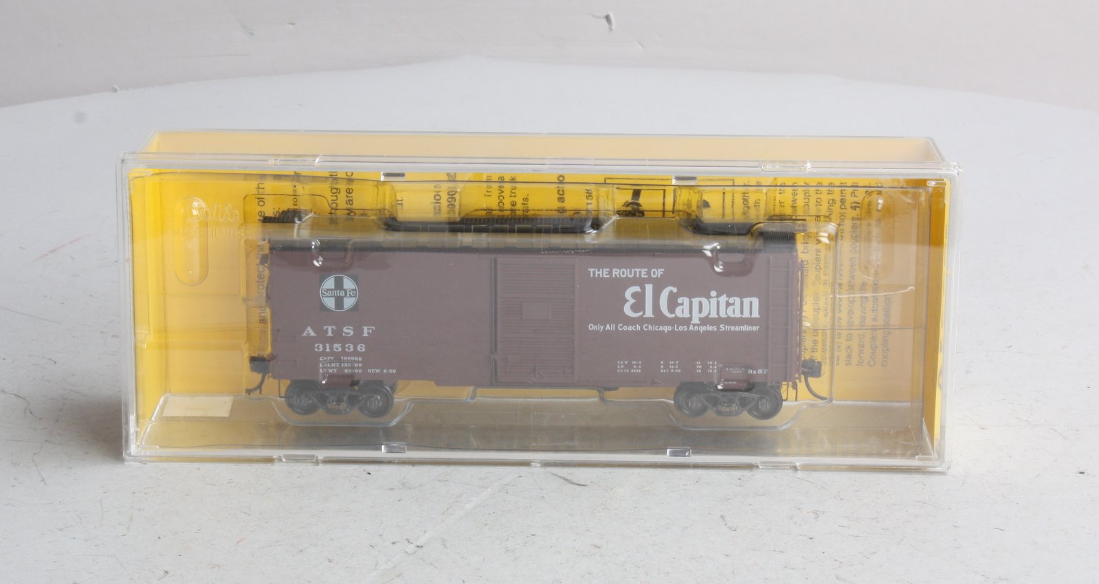 Kadee 4054 HO Atchison, Topeka & Santa Fe 40' PS-1 Boxcar #31536 LN/Box