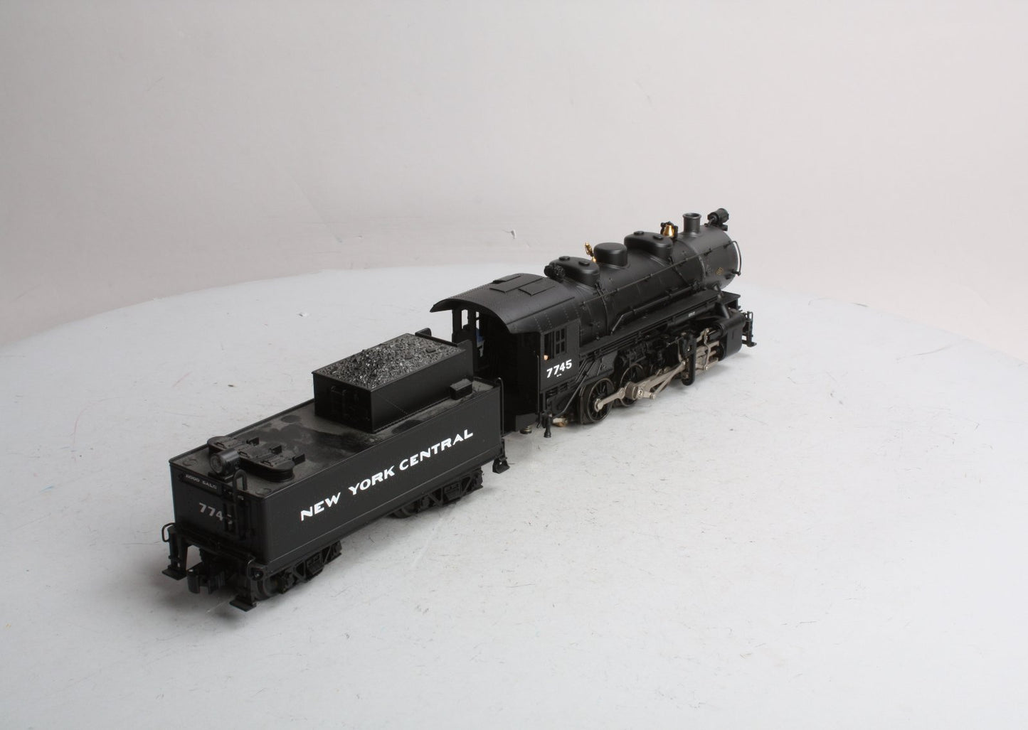 Lionel 6-28080 O NYC USRA 0-8-0 Steam Locomotive and Tender #7745 LN/Box