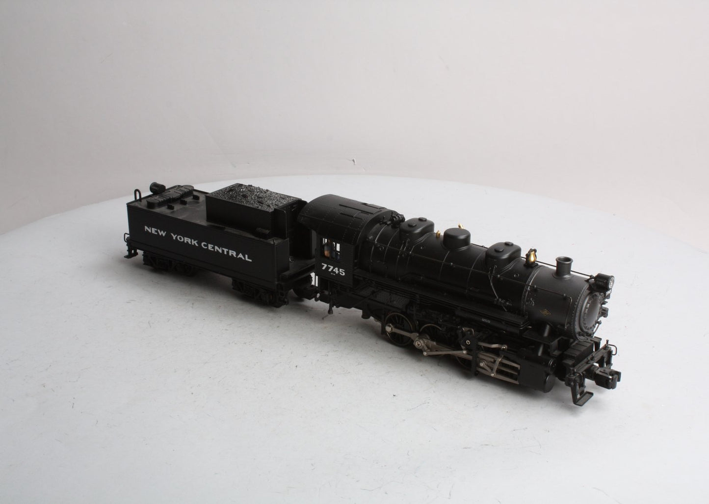 Lionel 6-28080 O NYC USRA 0-8-0 Steam Locomotive and Tender #7745 LN/Box