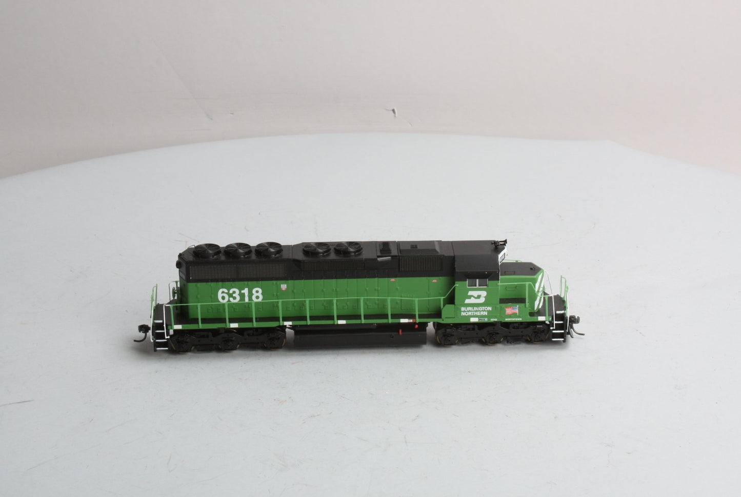 Athearn 93543 HO Scale Burlington Northern SD40 Diesel Locomotive #6318 LN/Box