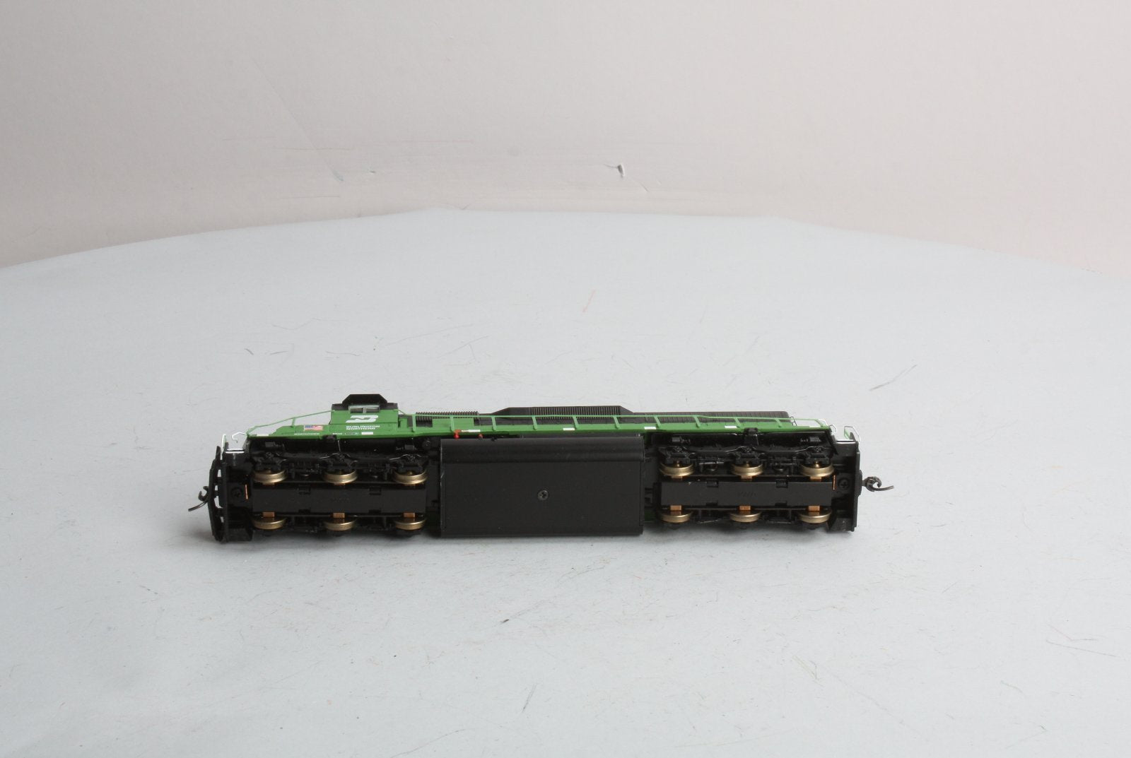 Athearn 93543 HO Scale Burlington Northern SD40 Diesel Locomotive #6318 LN/Box