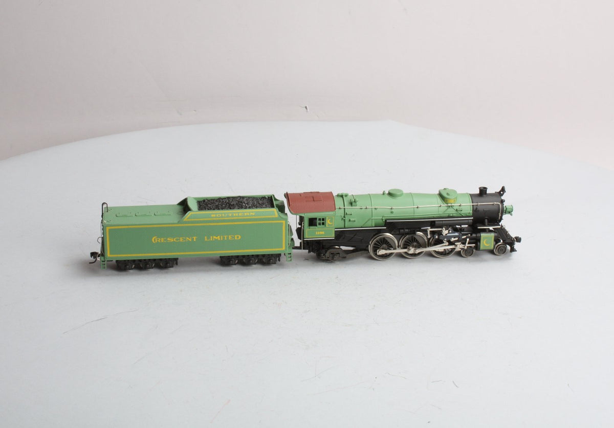 AHM 5087-E HO Scale 4-6-2 Southern Crescent Limited Steam Locomotive and Tender  LN/Box