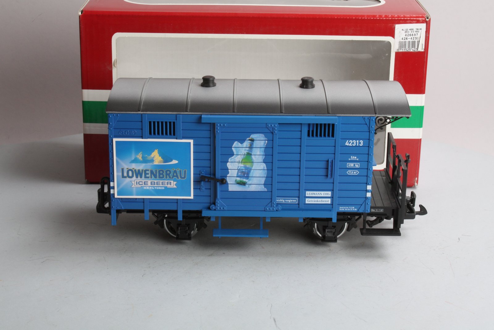 LGB 42313 G Scale Lowenbrau Ice Beer Car LN/Box