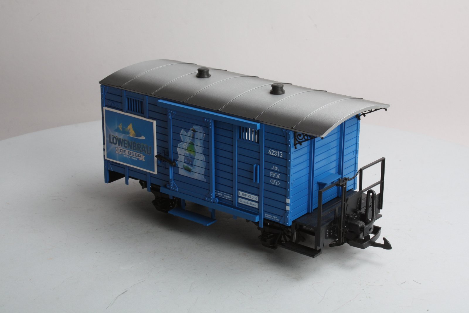 LGB 42313 G Scale Lowenbrau Ice Beer Car LN/Box
