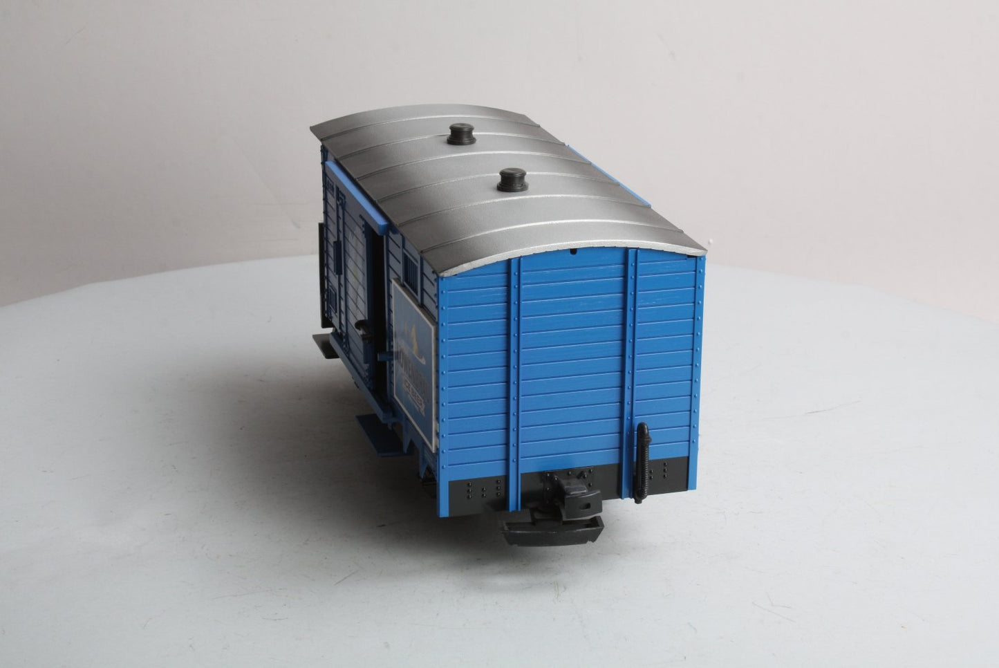 LGB 42313 G Scale Lowenbrau Ice Beer Car LN