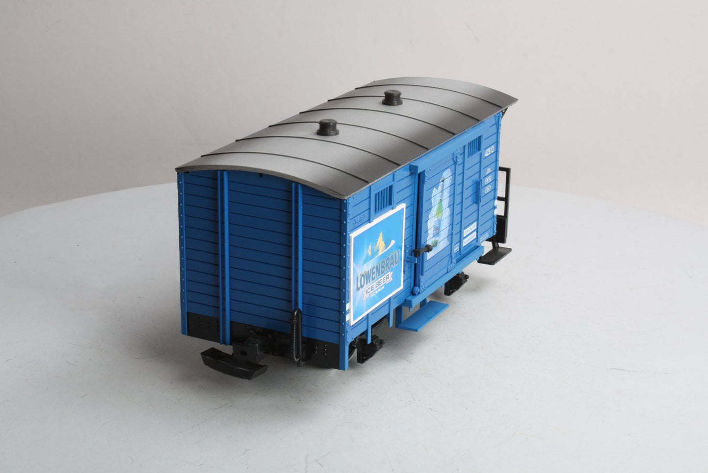 LGB 42313 G Scale Lowenbrau Ice Beer Car LN/Box