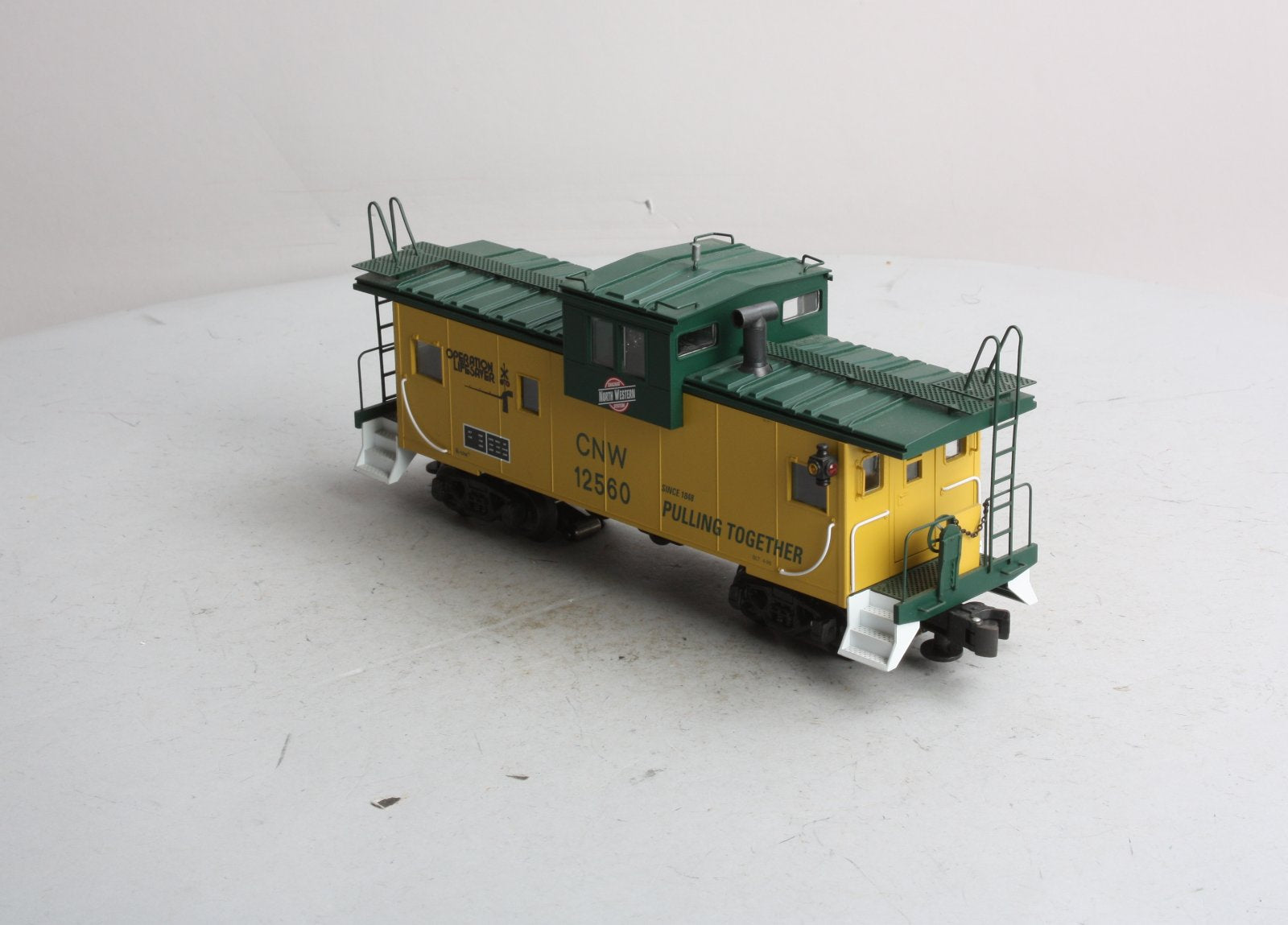 K-Line K613-1311 O Gauge Chicago & North Western Extended Vision Caboose #12560 LN/Box