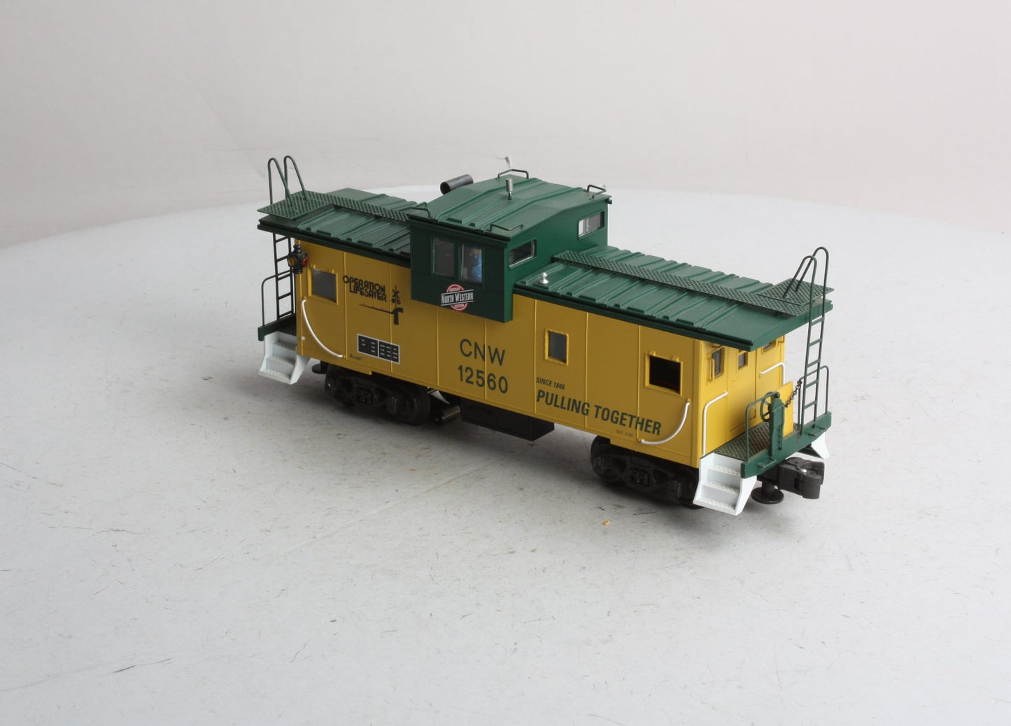 K-Line K613-1311 O Gauge Chicago & North Western Extended Vision Caboose #12560 LN/Box
