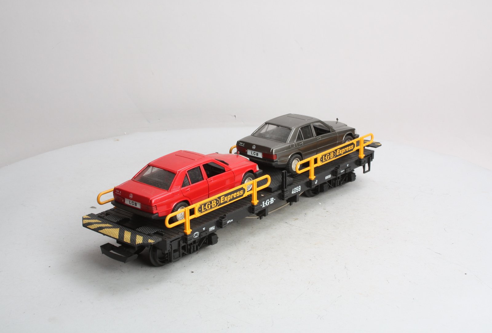 LGB 4059 G Scale Flatcar w/ 2 Mercedes Automobiles LN/Box