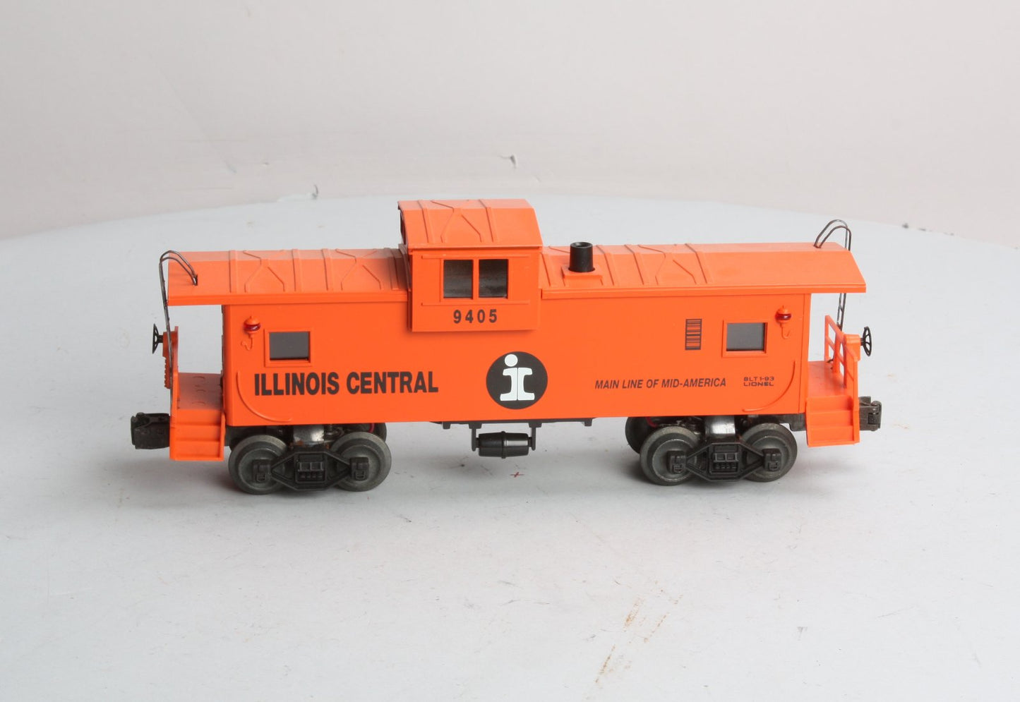 Lionel 6-19716 O Gauge Illinois Central Extended Vision Caboose #9405 LN/Box